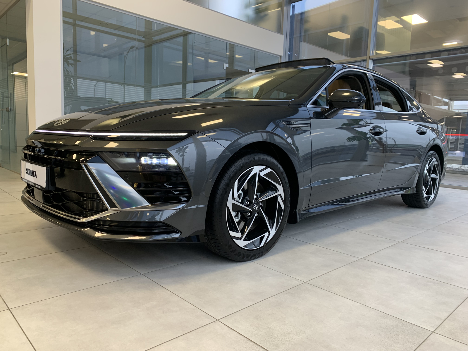 Hyundai SONATA з панорамним дахом | Хюндай Мотор Україна - фото 9