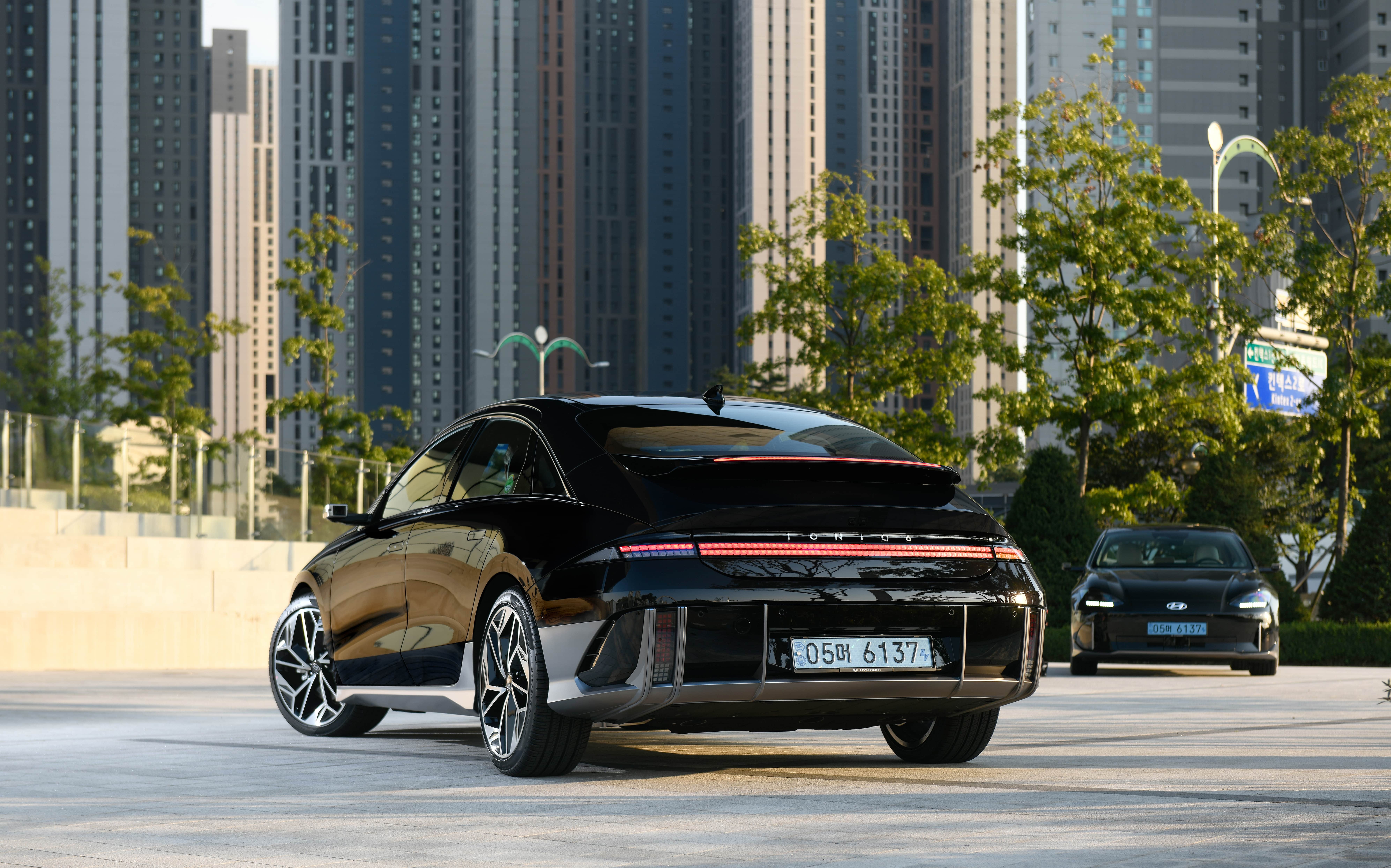 Старт продажів Hyundai IONIQ 6: оголошені українські ціни та комплектації | Хюндай Мотор Україна - фото 7