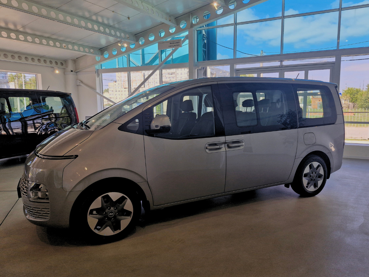 HYUNDAI STARIA BUSINESS PLUS | Хюндай Мотор Україна - фото 7