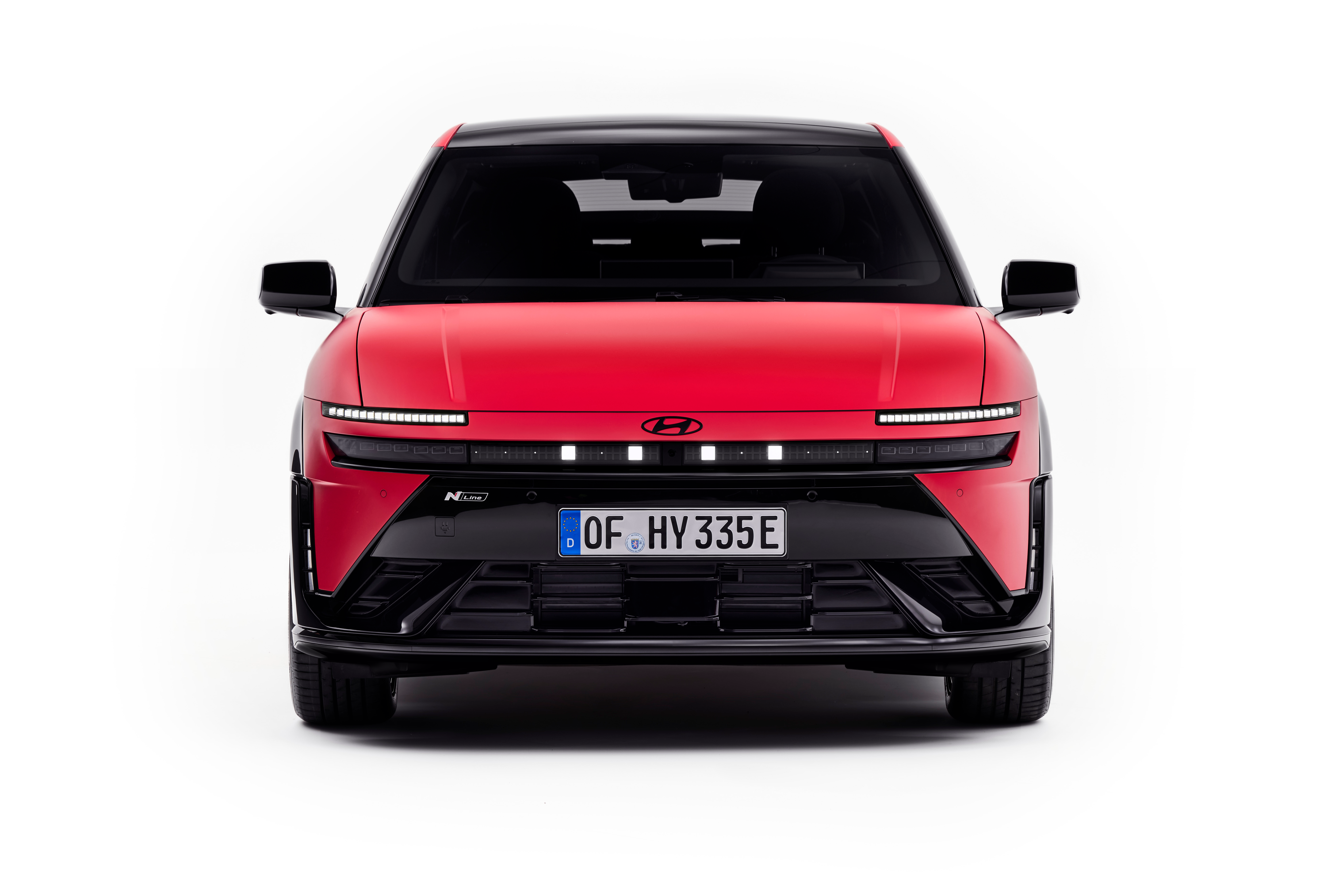 Hyundai Motor Europe представляє IONIQ 3: Aero Hatch нового покоління, що піднімає на новий рівень технології електроавтомобілів задля простоти, місткості та інтуїтивності водіння | Хюндай Мотор - фото 13