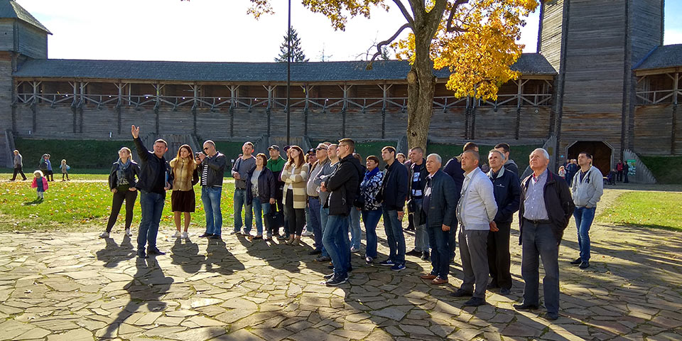 Команда автоцентру «Паритет» відвідала місто Батурин | Хюндай Мотор Україна - фото 8