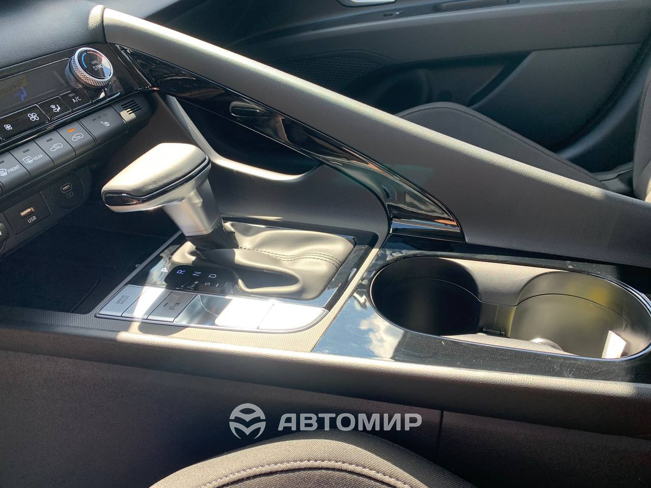 Hyundai ELANTRA — вже у наявності від 860 000 грн! | Хюндай Мотор Україна - фото 11